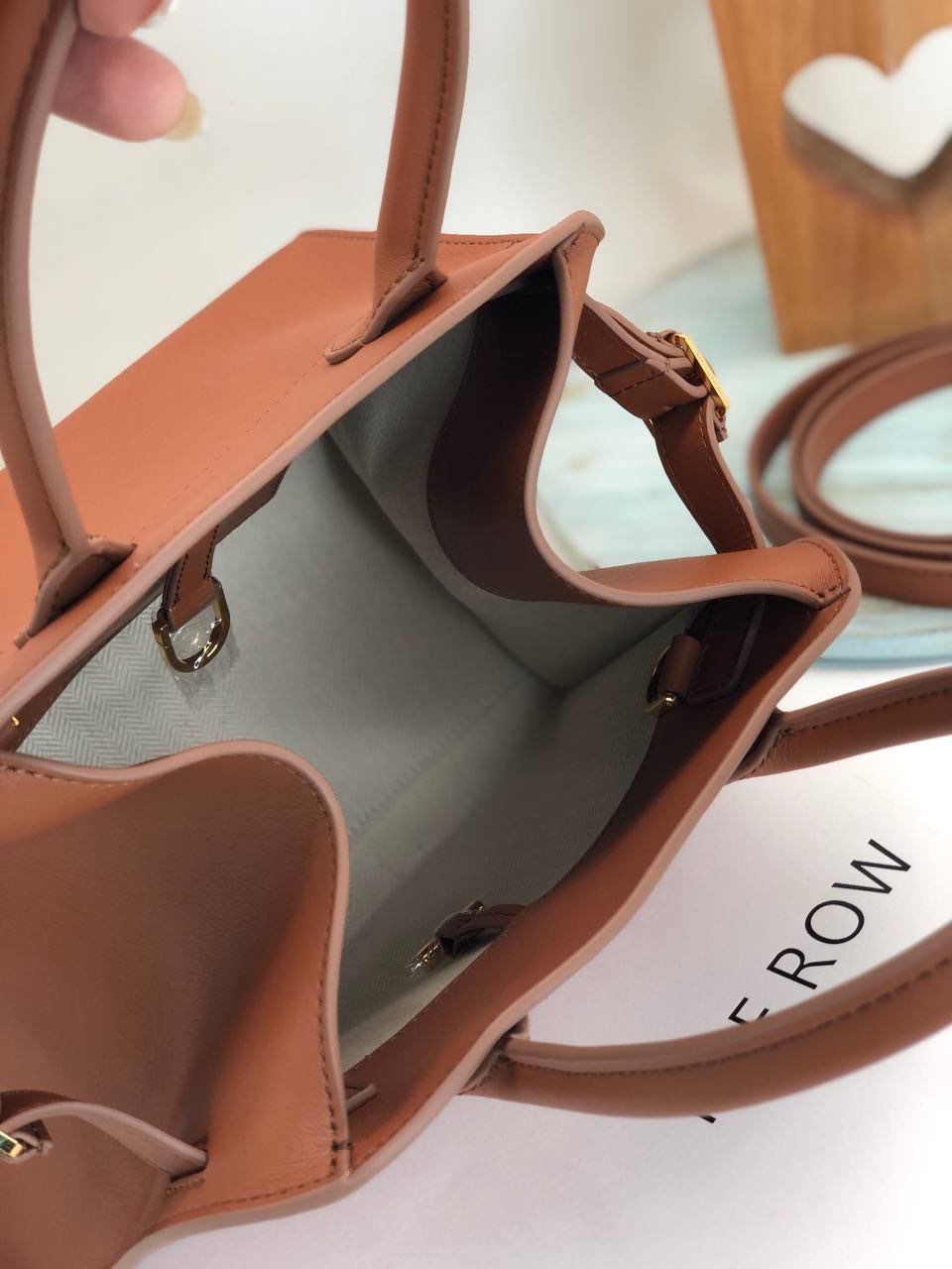 СУМКА THE ROW MARGAUX 10 детальное фото