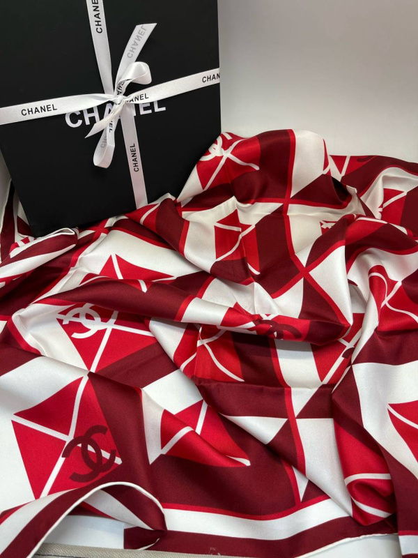 ПЛАТОК CHANEL фото