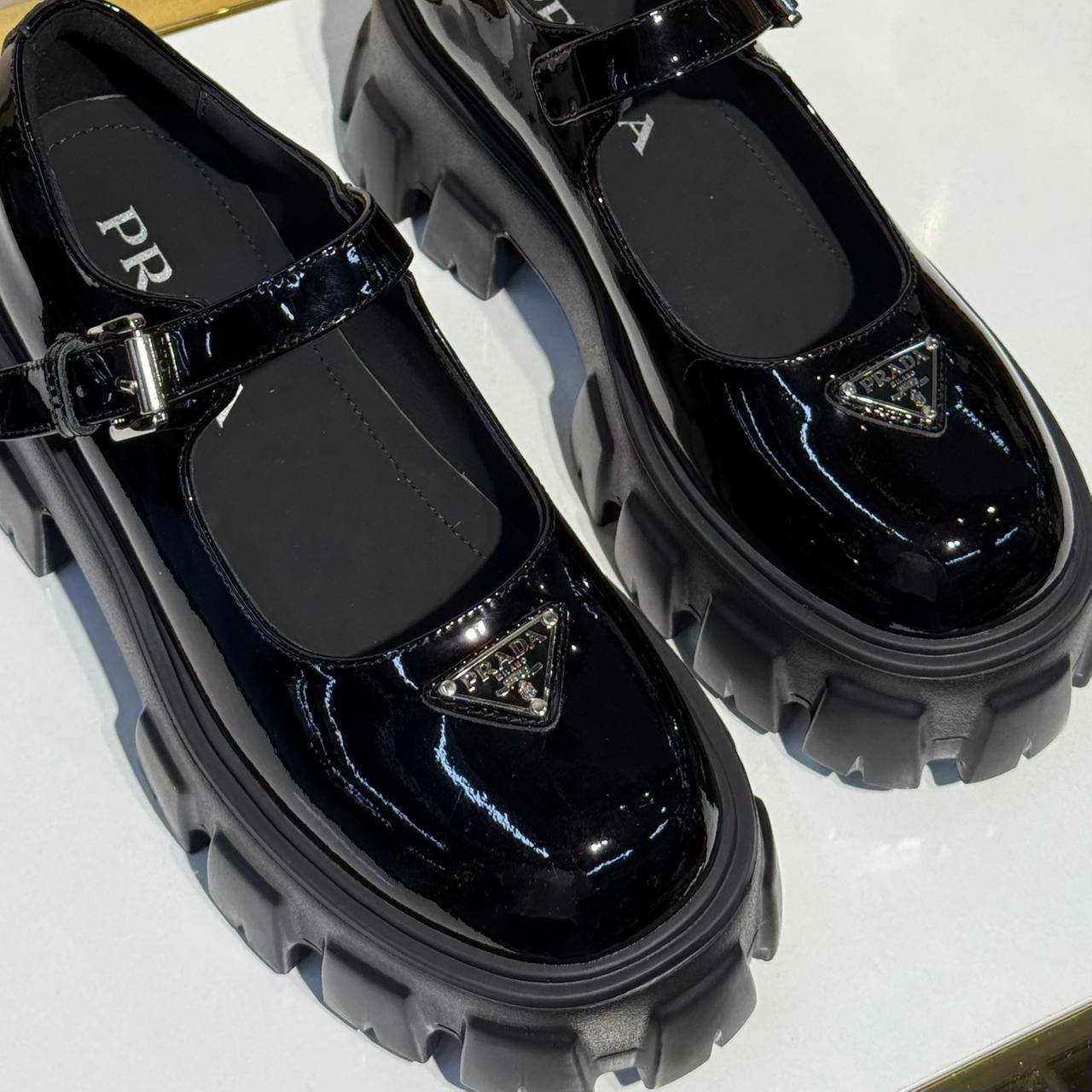 ТУФЛИ PRADA детальное фото