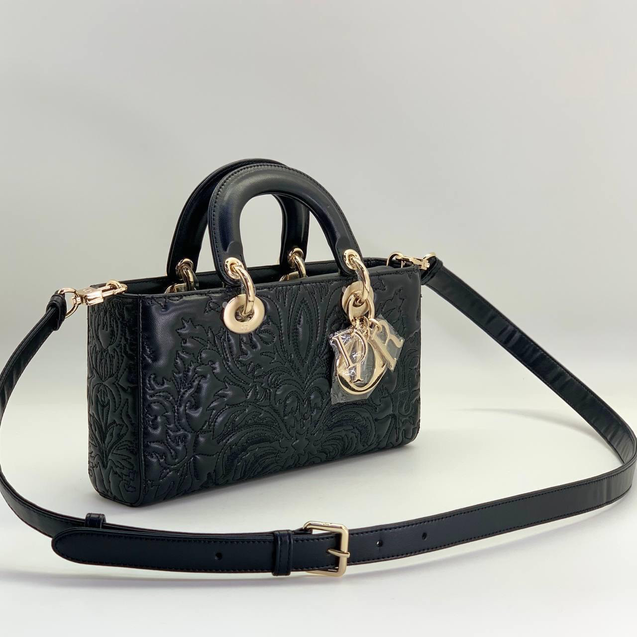 СУМКА CHRISTIAN DIOR детальное фото