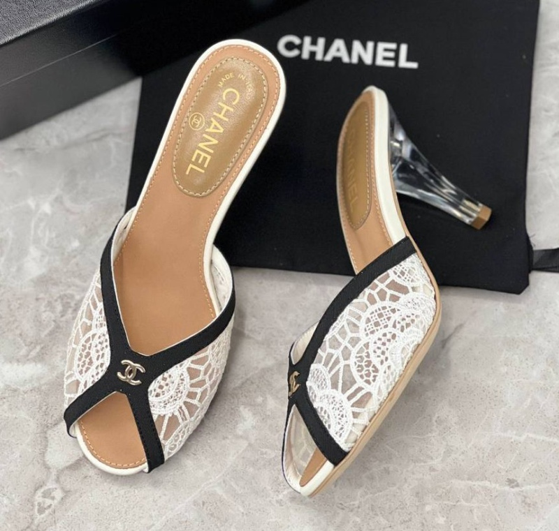 ШЛЕПКИ CHANEL фото