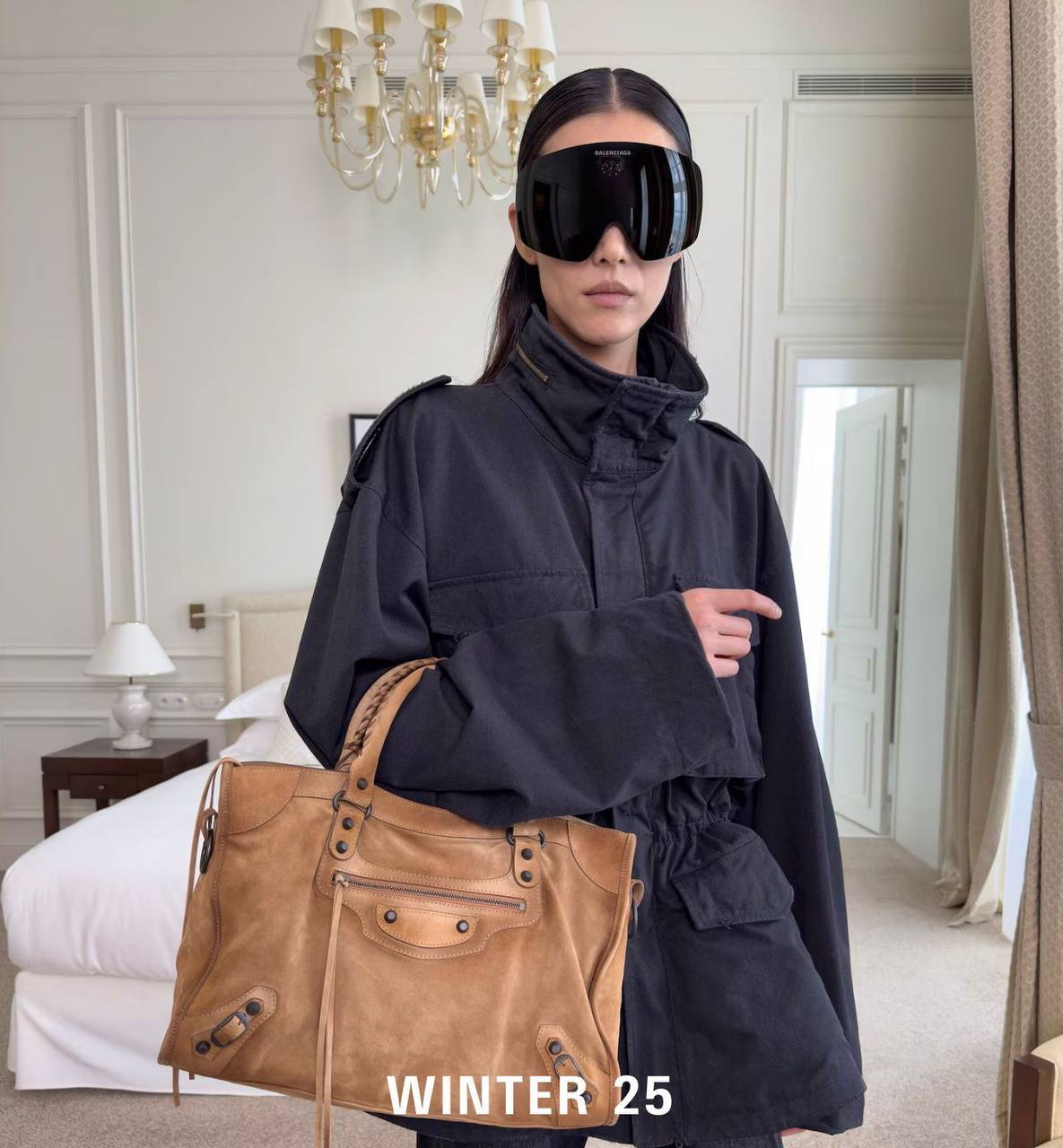 СУМКА BALENCIAGA детальное фото