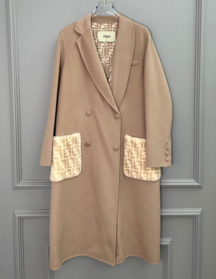 ПАЛЬТО FENDI фото