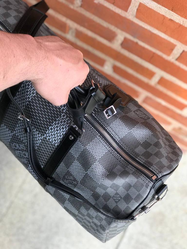 ДОРОЖНАЯ СУМКА LOUIS VUITTON детальное фото