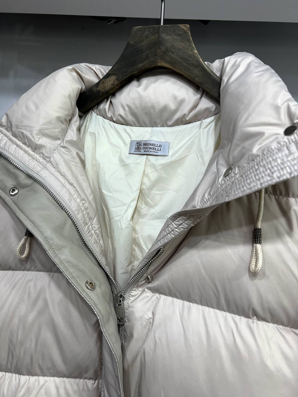 ПУХОВИК BRUNELLO CUCINELLI детальное фото