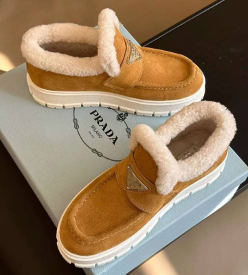 ЛОФЕРЫ PRADA фото