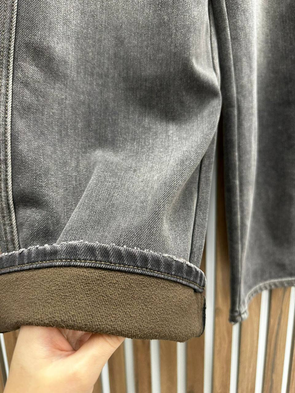 ДЖИНСЫ BRUNELLO CUCINELLI детальное фото