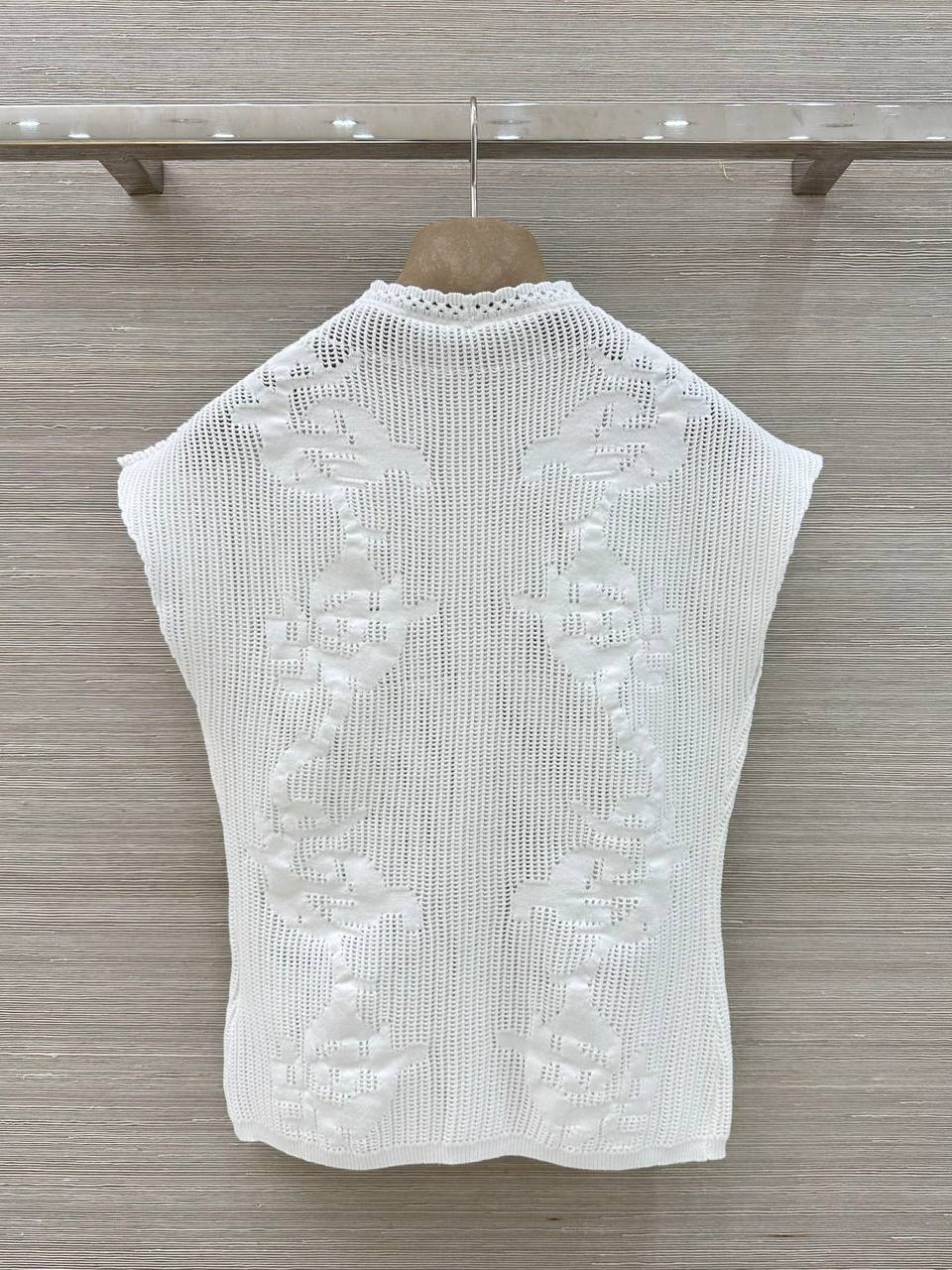 ФУТБОЛКА CHANEL детальное фото