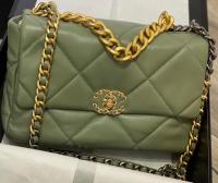 СУМКА CHANEL 19 фото