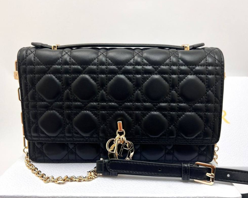 СУМКА CHRISTIAN DIOR HANDLE фото