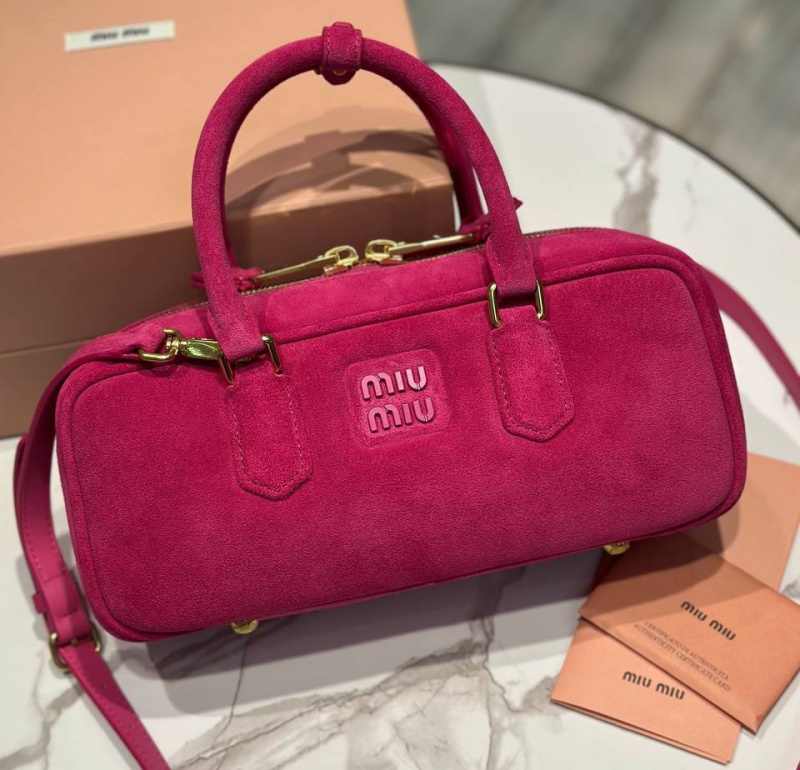 СУМКА MIU MIU фото