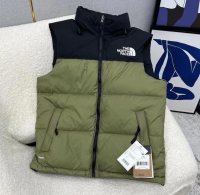 ЖИЛЕТ THE NORTH FACE фото