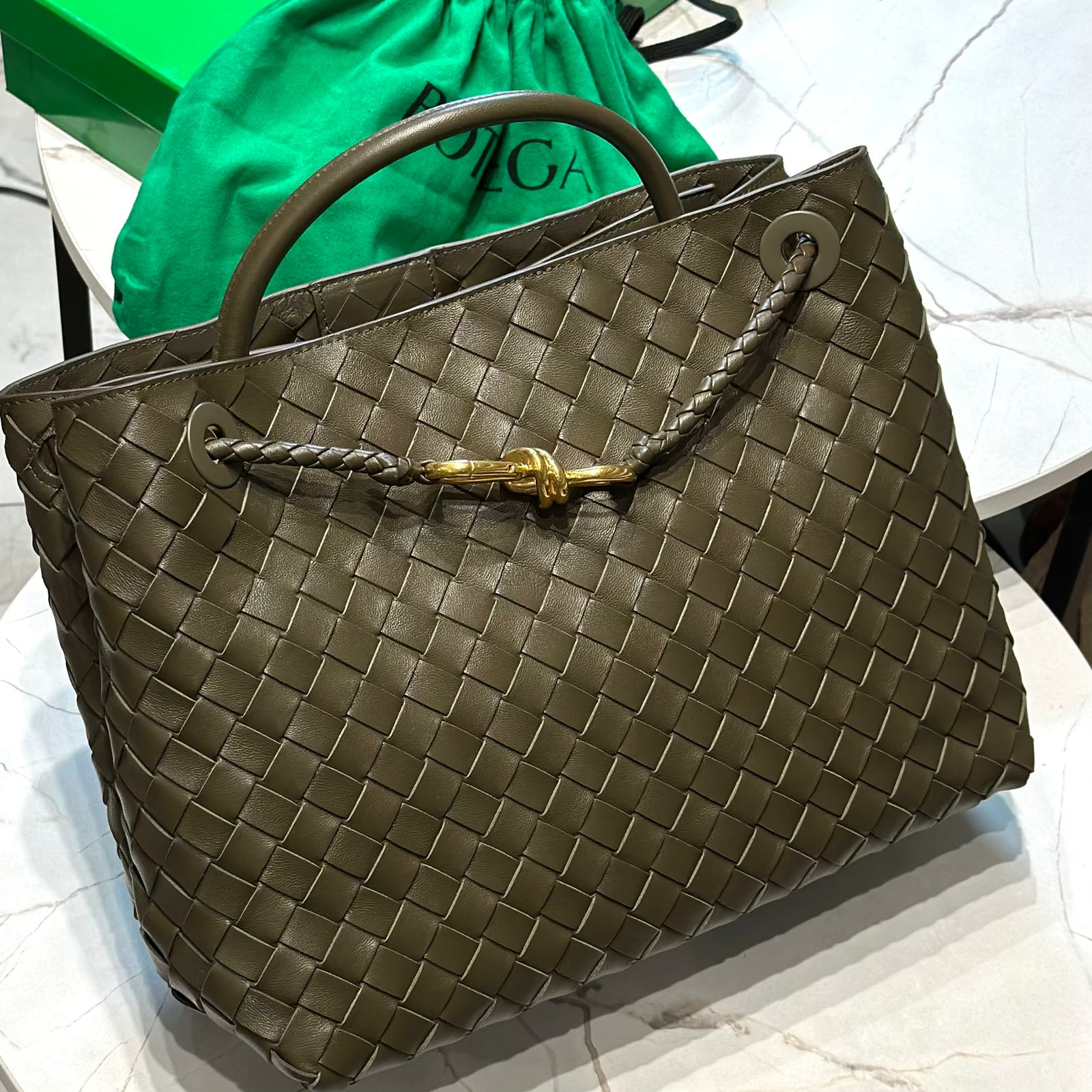 СУМКА BOTTEGA VENETA детальное фото