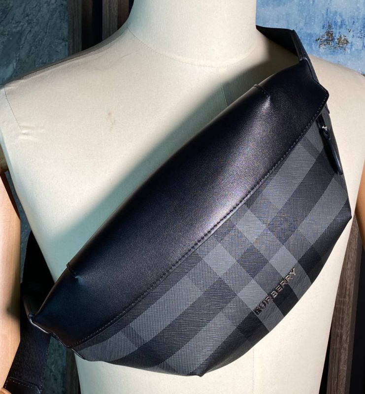 МУЖСКАЯ СУМКА СЛИНГ BURBERRY фото