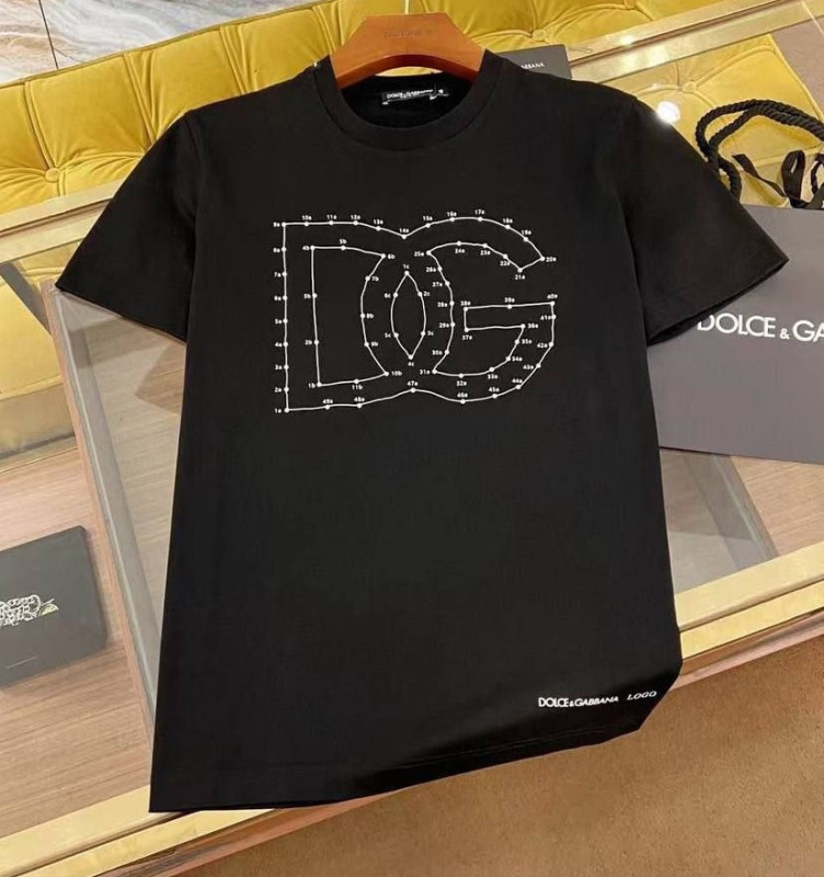 МУЖСКАЯ ФУТБОЛКА DOLCE & GABBANA фото