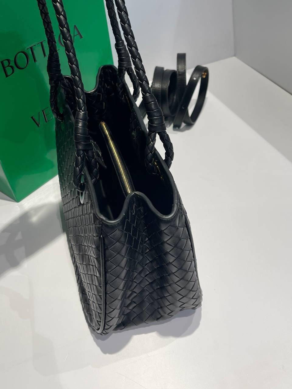 СУМКА BOTTEGA VENETA детальное фото