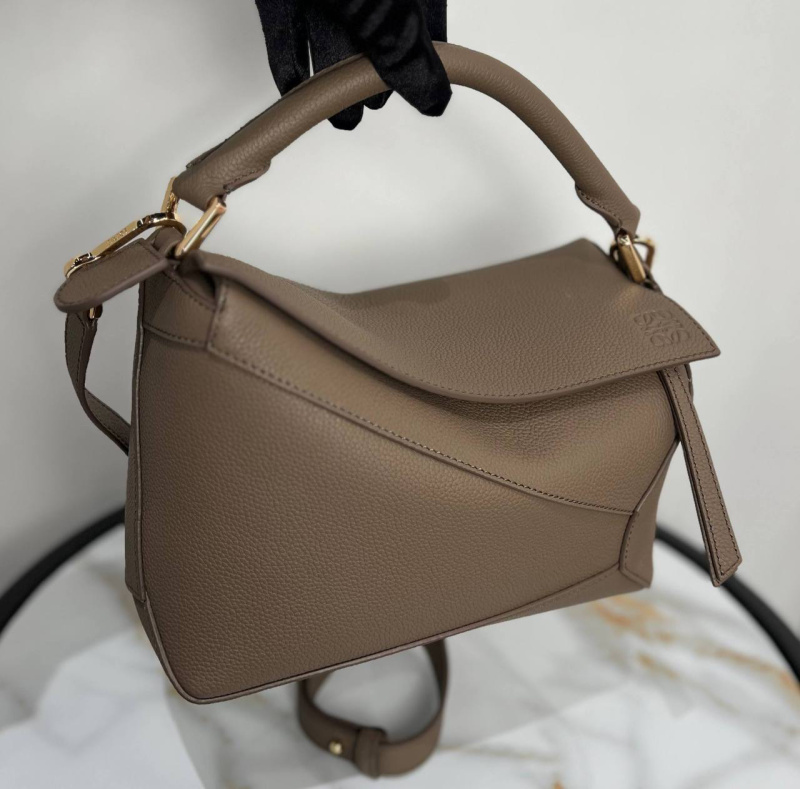 СУМКА LOEWE фото