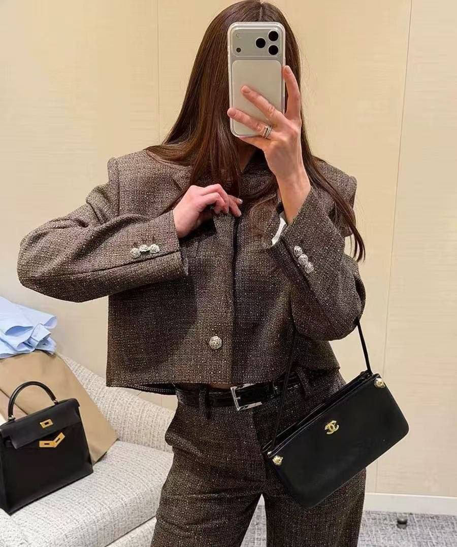 КОСТЮМ CHANEL детальное фото