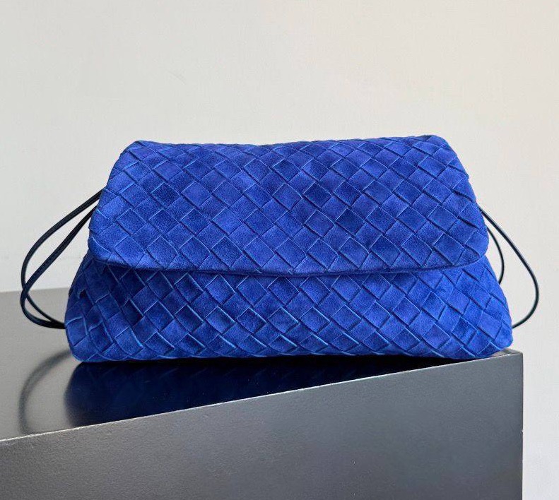 СУМКА BOTTEGA VENETA фото