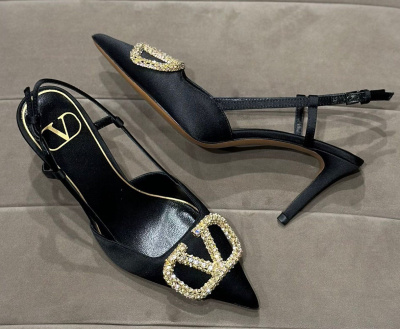 ТУФЛИ VALENTINO фото