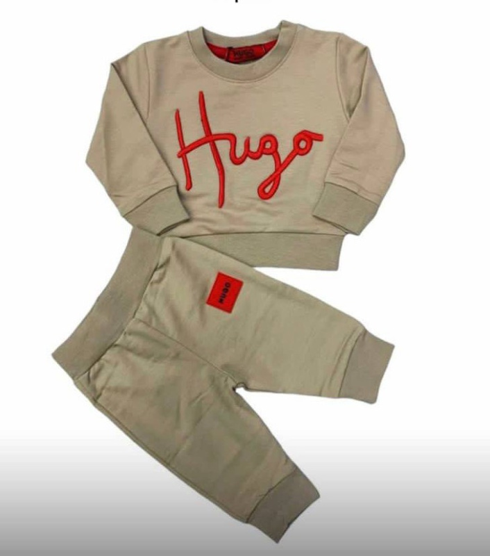 ДЕТСКИЙ КОСТЮМ HUGO BOSS в интернет магазине Люкс Мск ДЕТСКИЙ КОСТЮМ HUGO BOSS фото