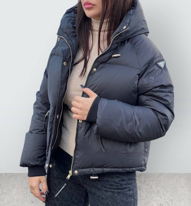 ПУХОВИК PRADA фото