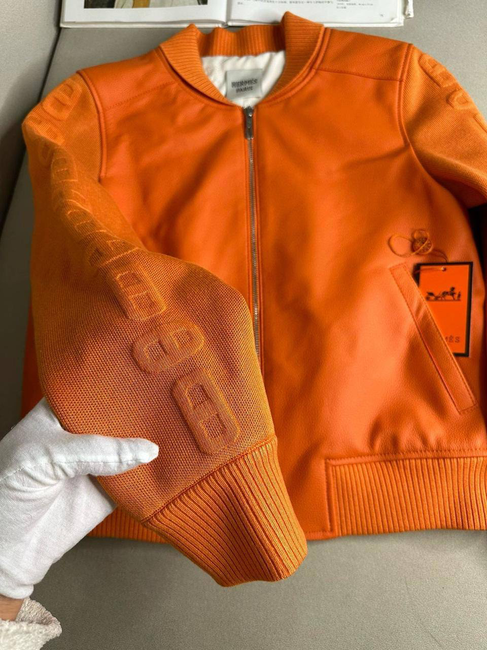 БОМБЕР HERMES детальное фото