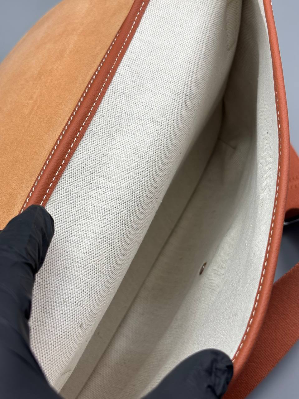 МУЖСКАЯ СУМКА МЕССЕНДЖЕР GOYARD детальное фото