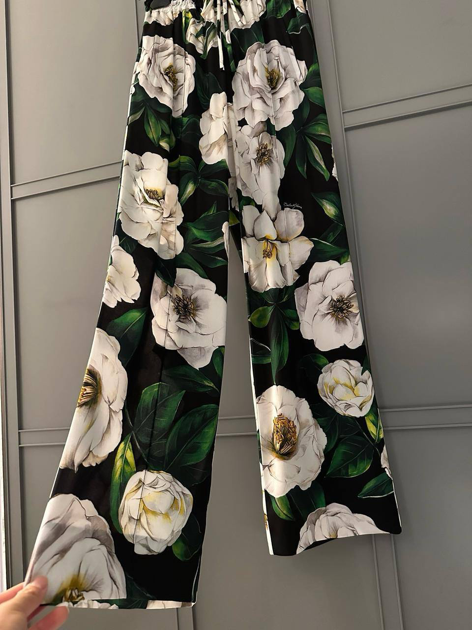 КОСТЮМ DOLCE & GABBANA детальное фото