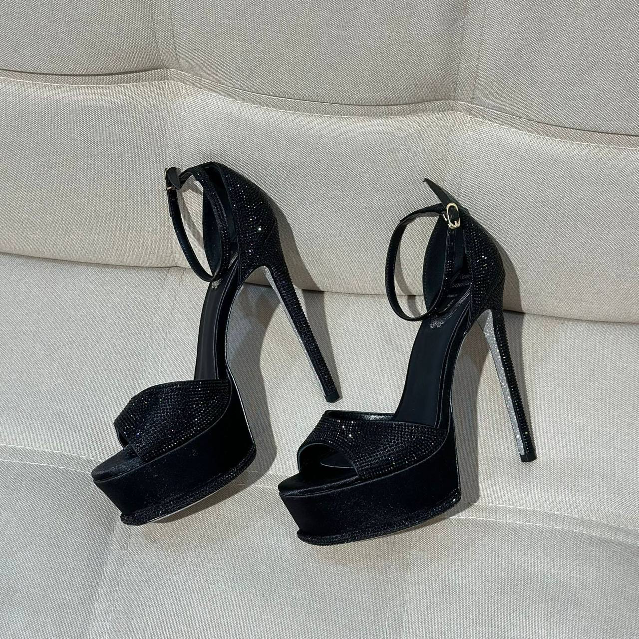 БОСОНОЖКИ RENE CAOVILLA детальное фото