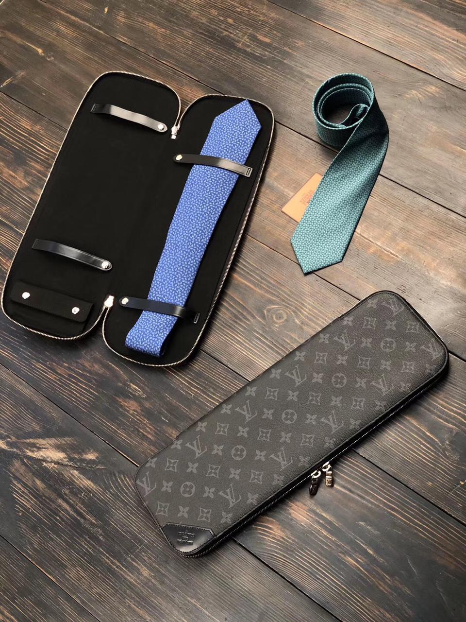 ФУТЛЯР ДЛЯ ГАЛСТУКОВ LOUIS VUITTON детальное фото