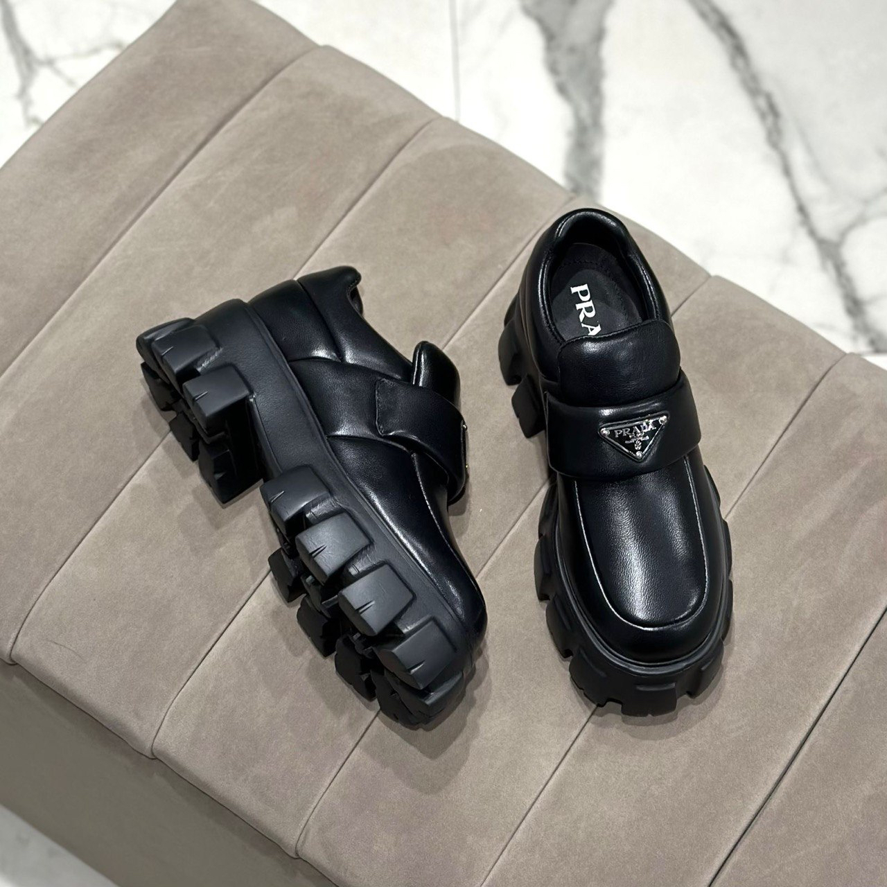 БОТИНКИ PRADA детальное фото