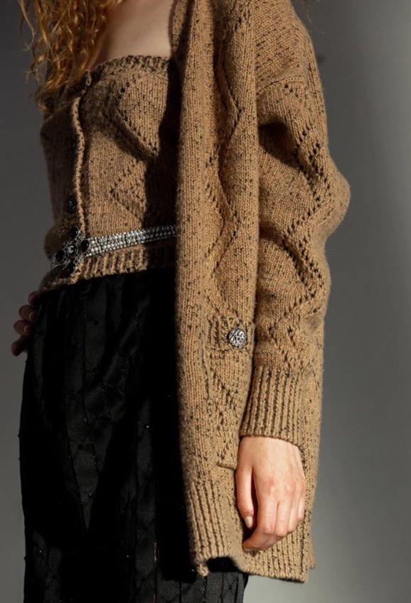 КАРДИГАН CHANEL детальное фото