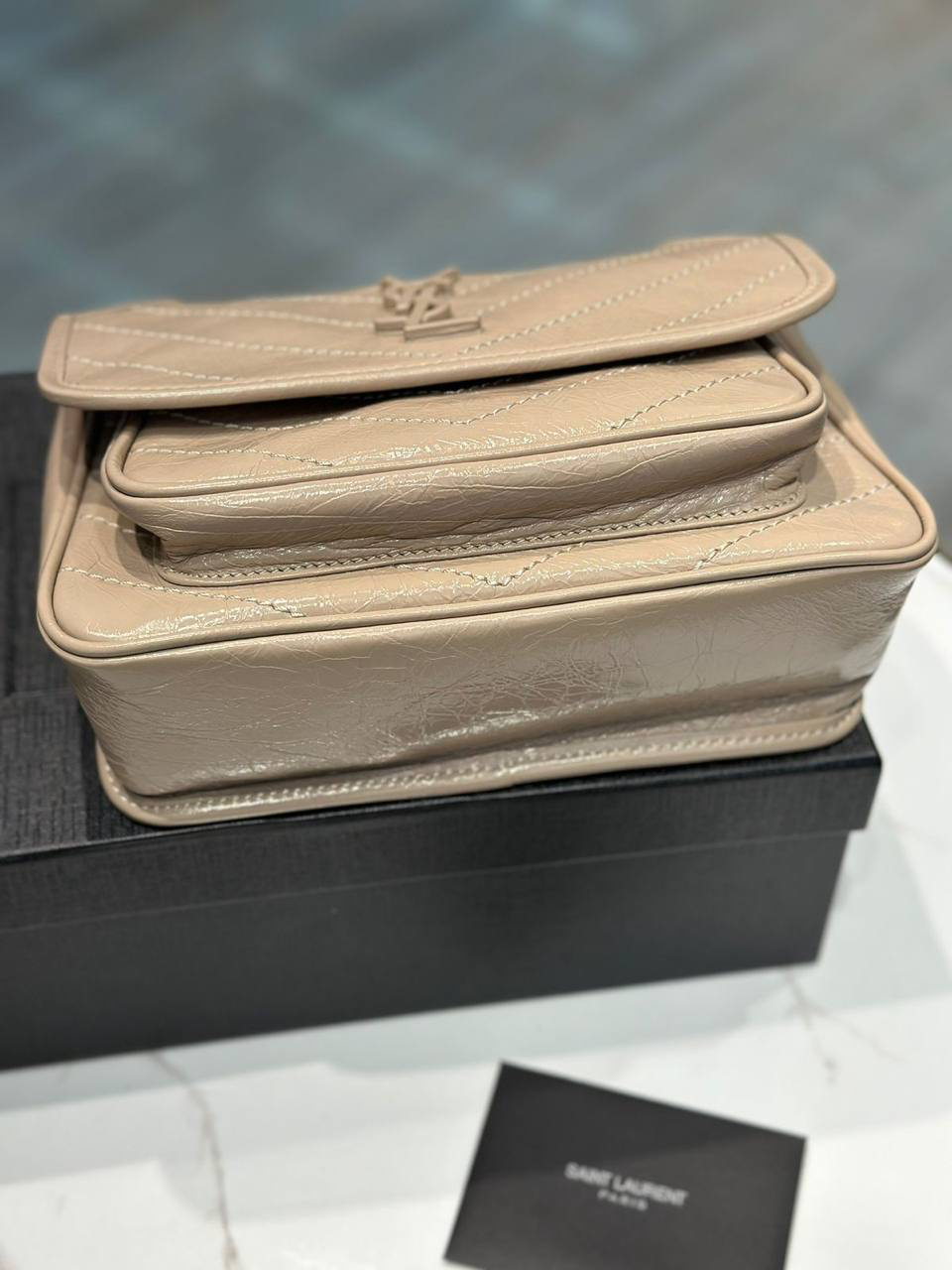 СУМКА SAINT LAURENT NIKI SMALL детальное фото