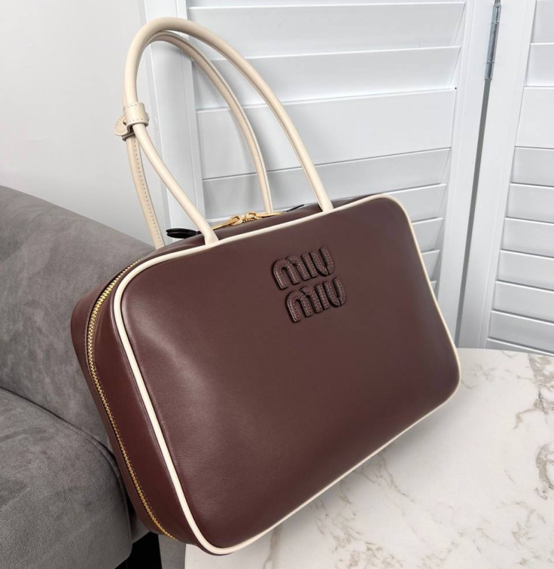 СУМКА MIU MIU фото