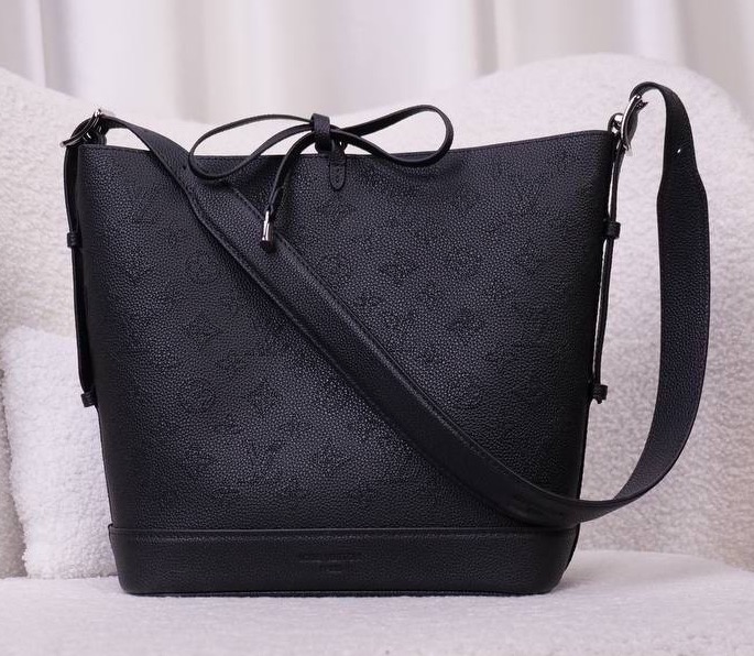 СУМКА LOUIS VUITTON фото