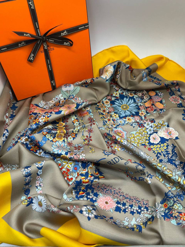 ПЛАТОК HERMES фото