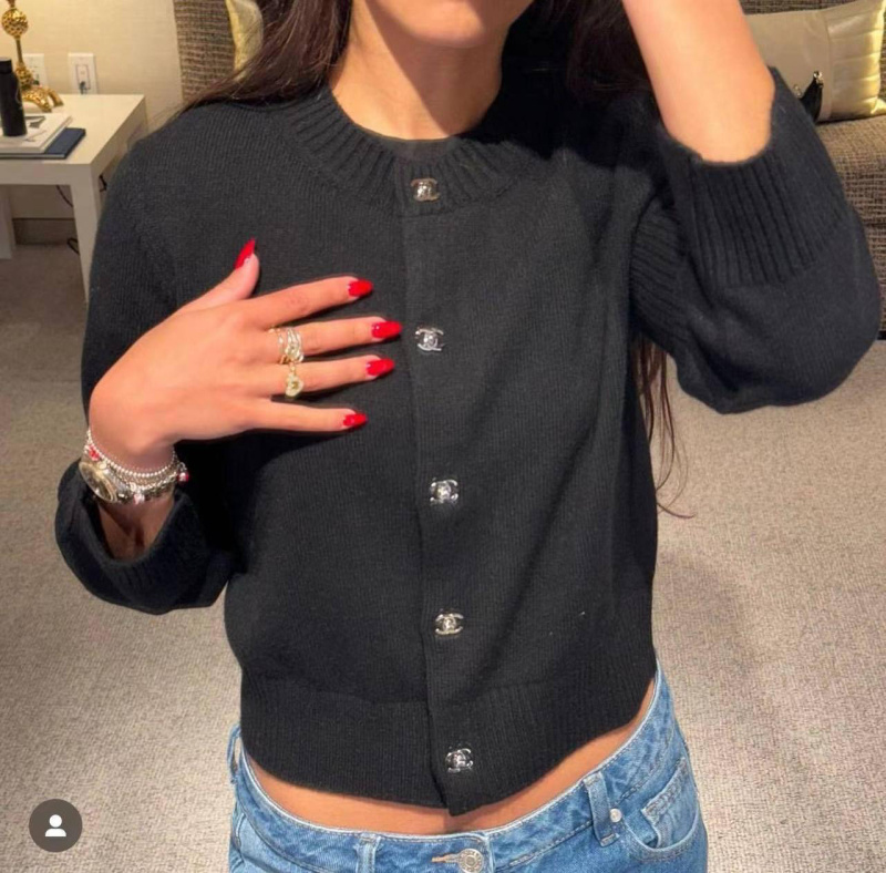КАРДИГАН CHANEL фото