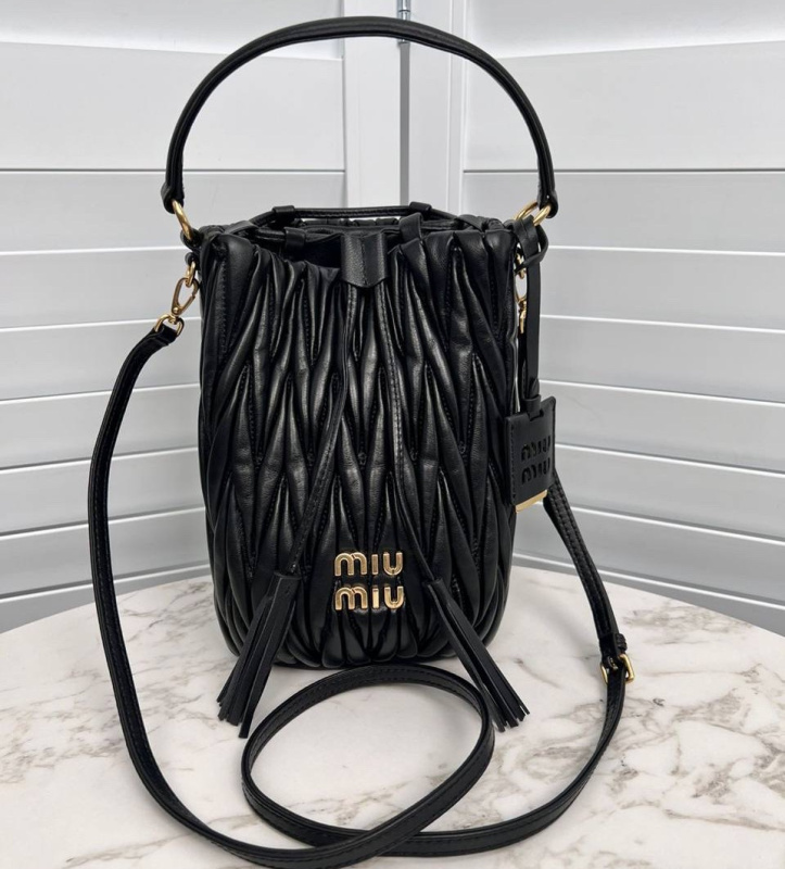 СУМКА MIU MIU фото