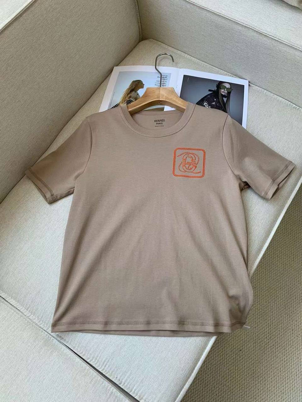 ФУТБОЛКА HERMES детальное фото
