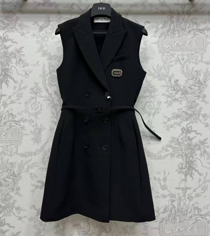 ПЛАТЬЕ CHRISTIAN DIOR фото