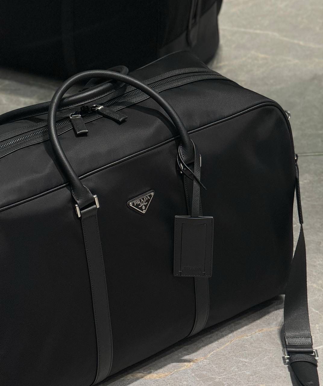 ДОРОЖНАЯ СУМКА PRADA детальное фото