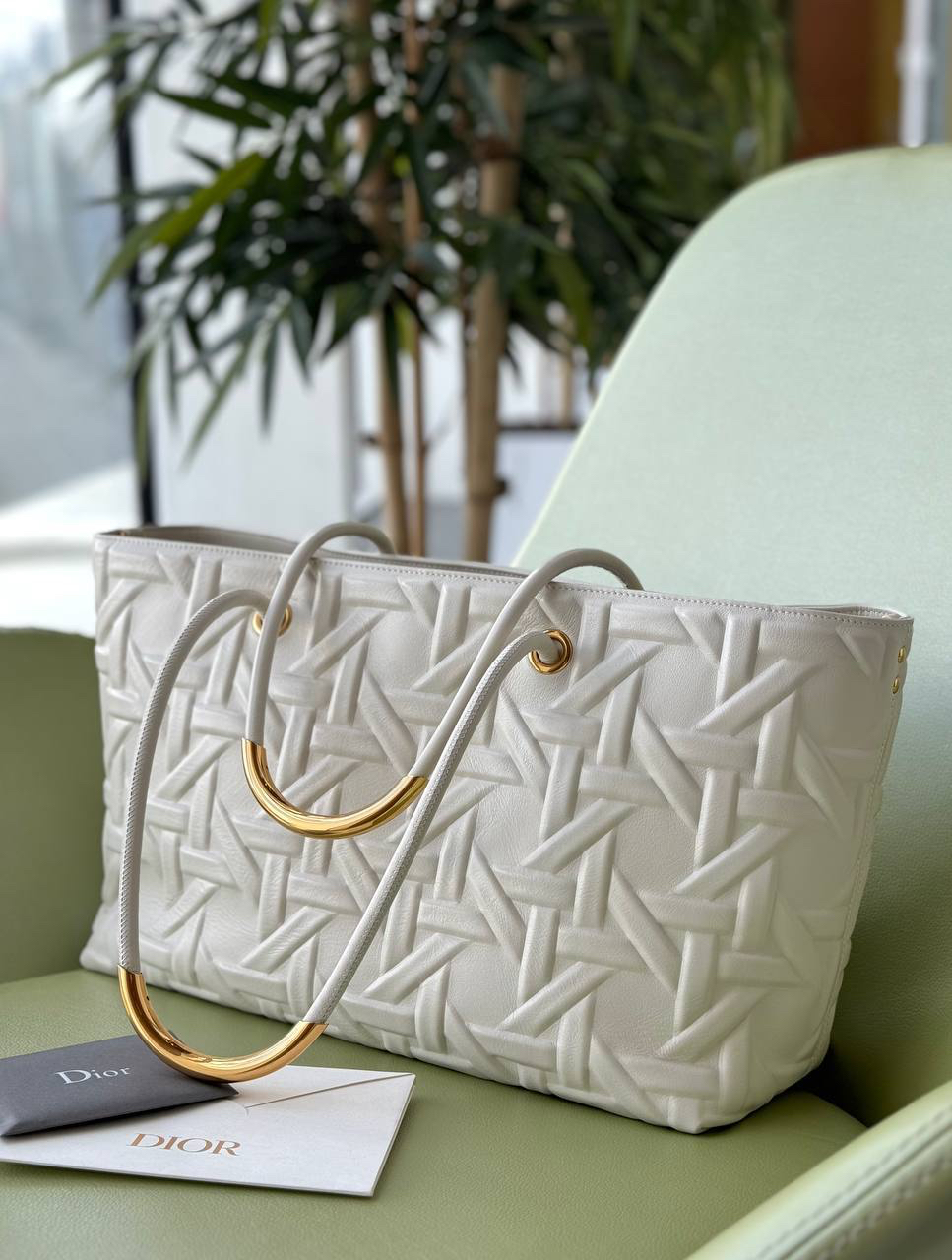 СУМКА CHRISTIAN DIOR детальное фото