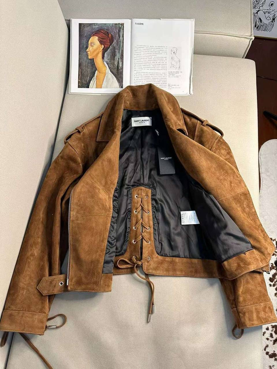 КУРТКА SAINT LAURENT детальное фото