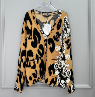 КАРДИГАН CHANEL фото