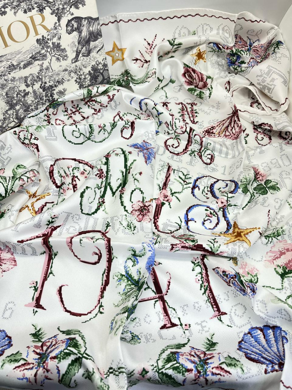 ПЛАТОК CHRISTIAN DIOR фото