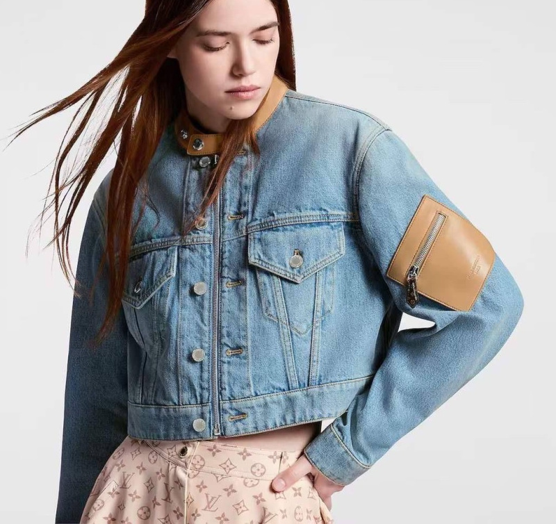 КУРТКА ДЖИНСОВКА LOUIS VUITTON фото