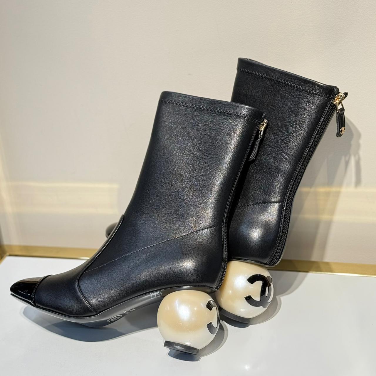 САПОГИ CHANEL детальное фото