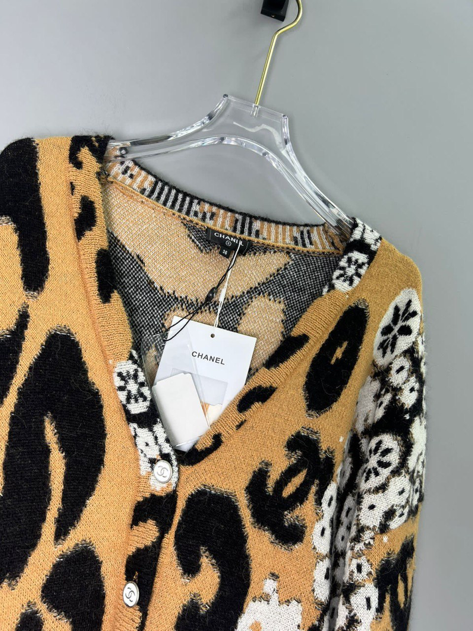 КАРДИГАН CHANEL детальное фото