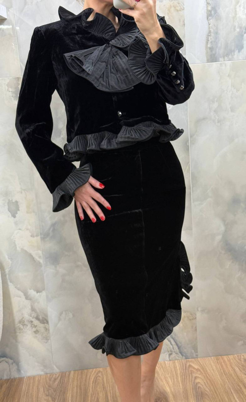 КОСТЮМ VALENTINO фото